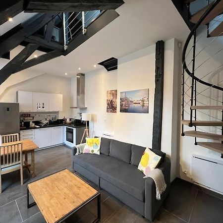 Le Jeannin, Magnifique Duplex 6 Prs - Centre Historique De Dijon Lägenhet Exteriör bild