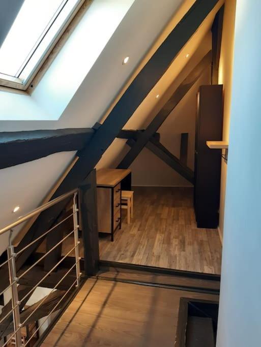 Le Jeannin, Magnifique Duplex 6 Prs - Centre Historique De Dijon Lägenhet Exteriör bild